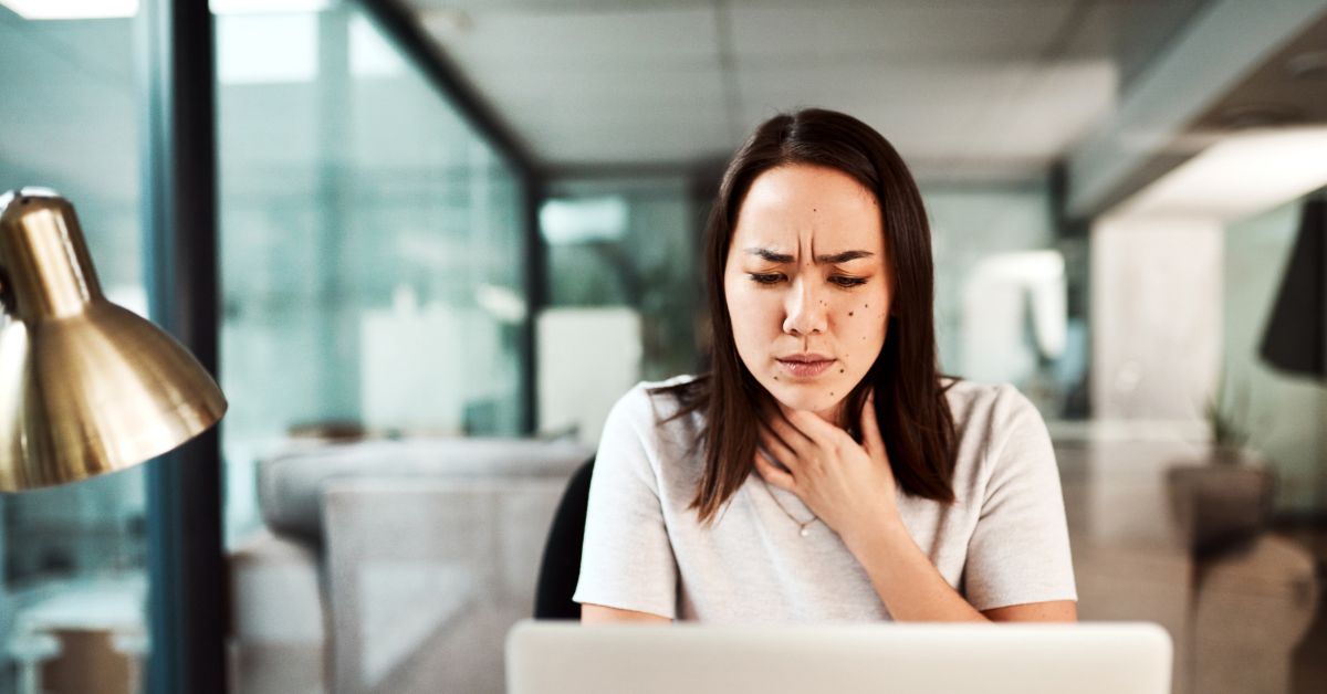 what causes laryngitis